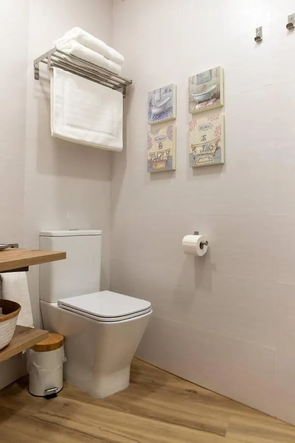 Apartamento En Santa Cruz. Diseno Y Ubicacion Seville Apartment
