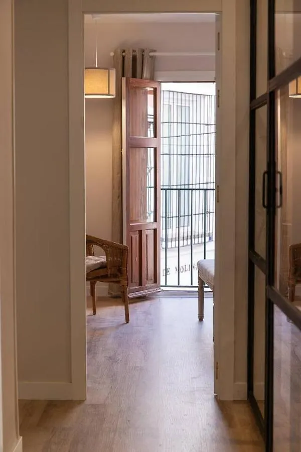 Apartamento En Santa Cruz. Diseno Y Ubicacion Seville 0*,  Spain