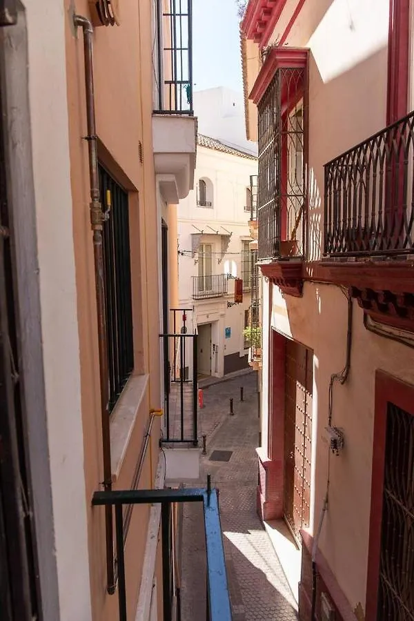 Apartamento En Santa Cruz. Diseno Y Ubicacion Seville Apartment